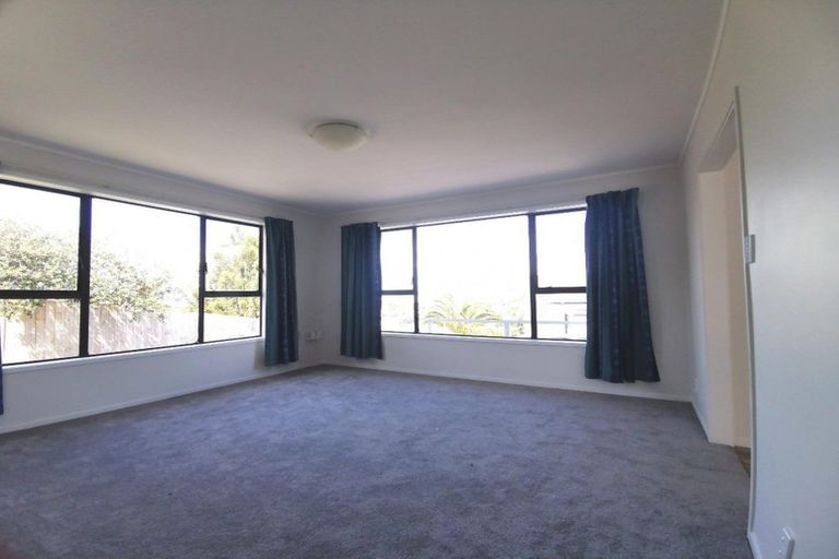 Photo of property in 1/23 Heron Place, Pakuranga Heights, Auckland, 2010