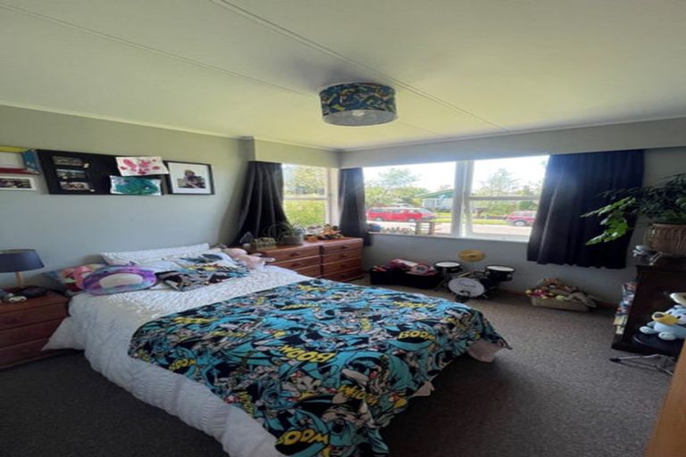 Photo of property in 12 Aspiring Avenue, Milson, Palmerston North, 4414