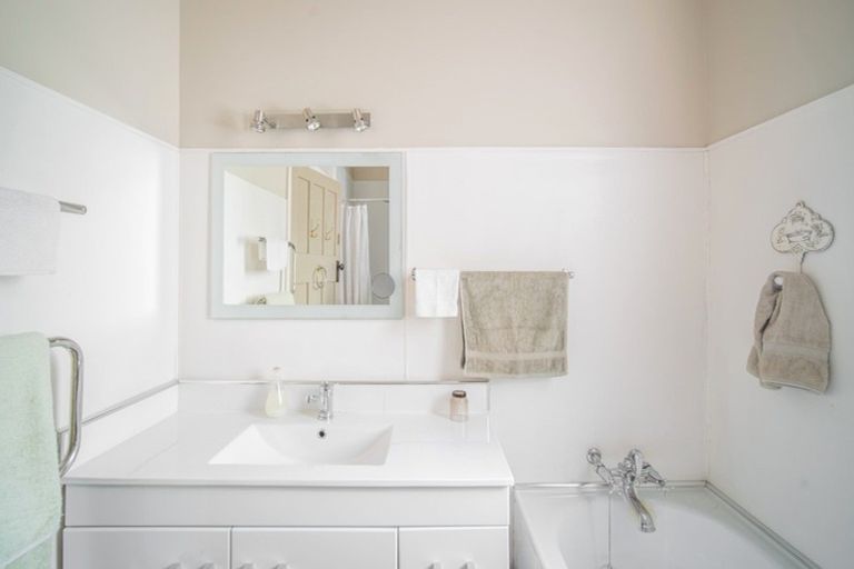 Photo of property in 8 Bletsoe Avenue, Spreydon, Christchurch, 8024