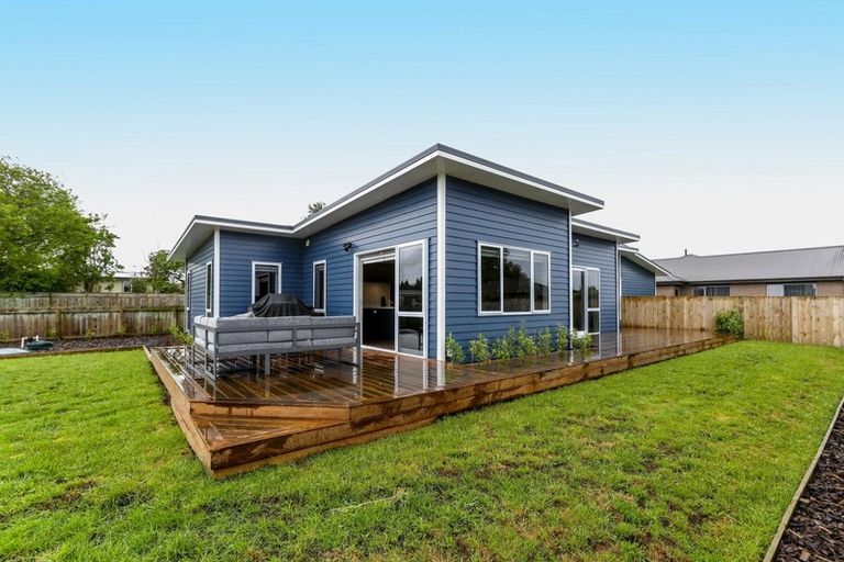 Photo of property in 39 Smith Street, Lepperton, New Plymouth, 4373