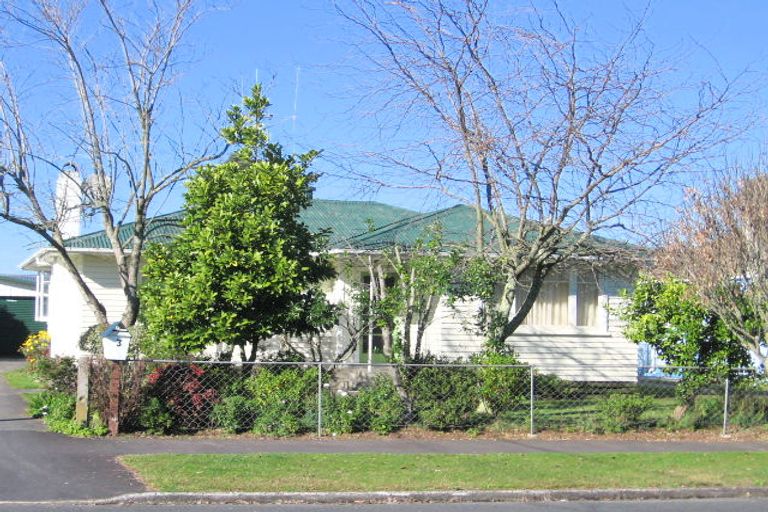 Photo of property in 3 Sunnyside Road, Nawton, Hamilton, 3200