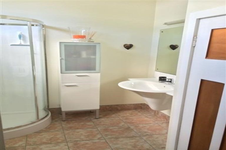 Photo of property in 133 Frederick Street, Mayfair, Hastings, 4122