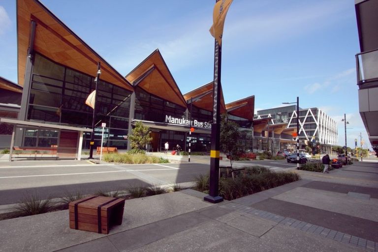 Photo of property in Twin Towers, 611/17 Putney Way, Manukau, Auckland, 2104