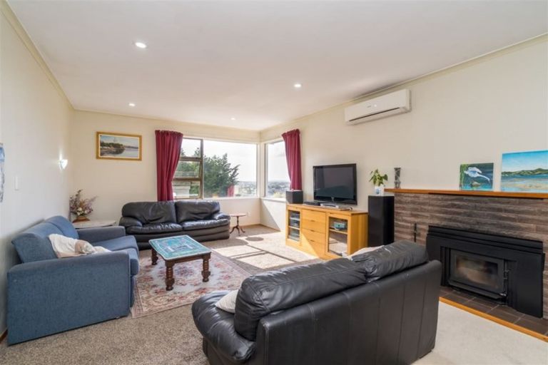 Photo of property in 47 Barnes Drive, Caversham, Dunedin, 9011