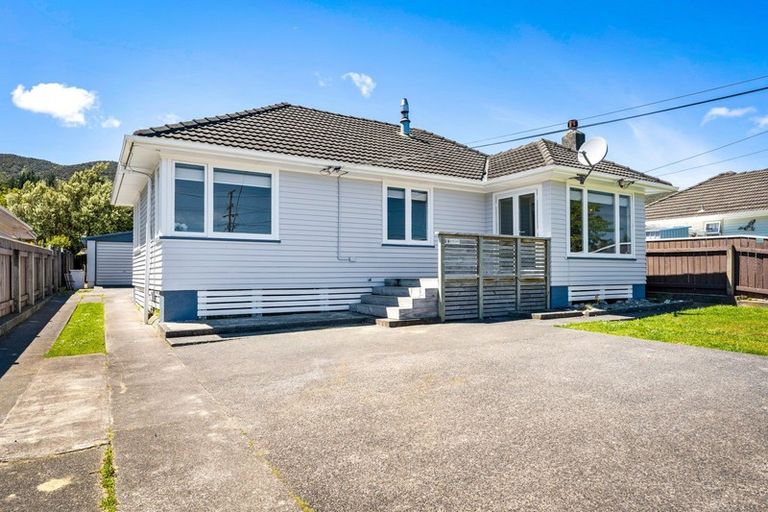 Photo of property in 126 Wise Street, Wainuiomata, Lower Hutt, 5014