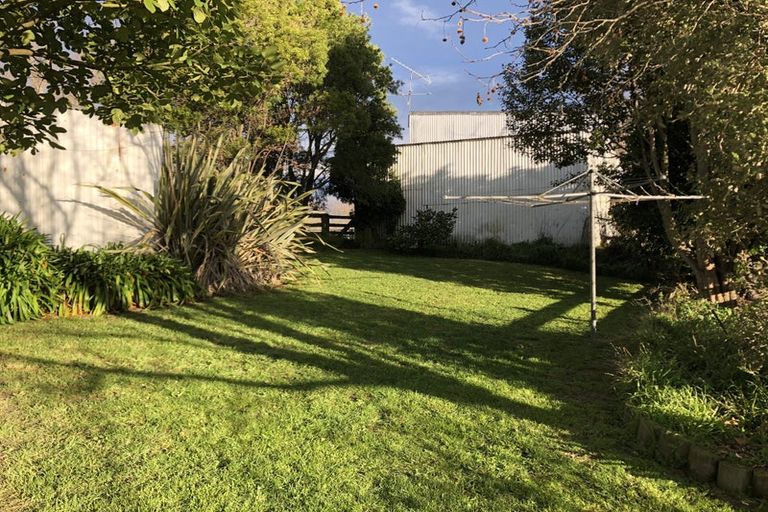 Photo of property in 54 Moiki Road, Martinborough, Greytown, 5794