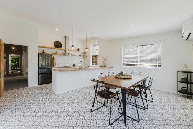 Photo of property in 24 Albert Street, Saint Clair, Dunedin, 9012