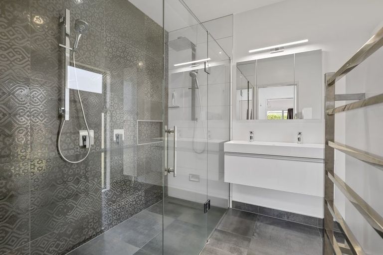 Photo of property in 22 Mercade Close, Stratford, 4332