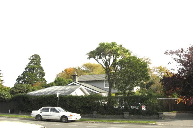 Photo of property in 117 Clyde Road, Ilam, Christchurch, 8041