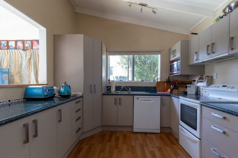 Photo of property in 262 Kawerau Road, Putauaki, Whakatane, 3192