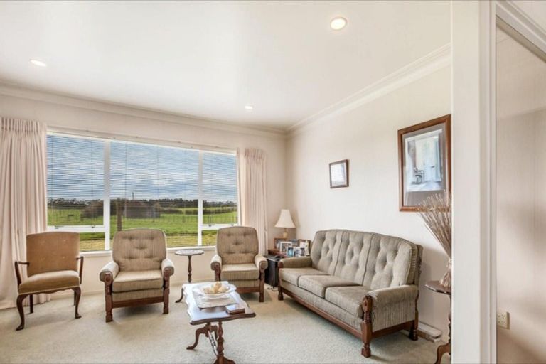 Photo of property in 22 Dyke Road, Karaka, Papakura, 2580