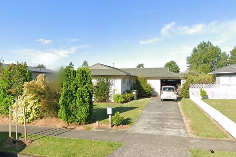 Photo of property in 50 Somerset Crescent, Highbury, Palmerston North, 4412