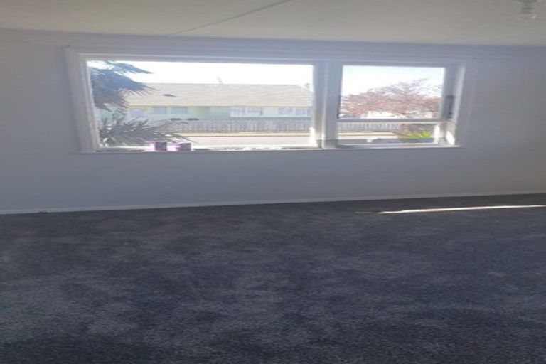 Photo of property in 906 Kiwi Street, Camberley, Hastings, 4120