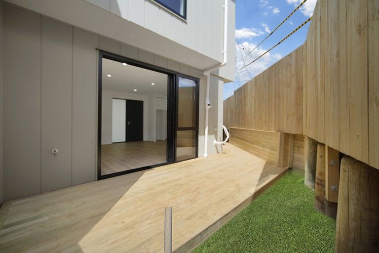 Photo of property in 1/17 Julian Place, Otara, Auckland, 2023