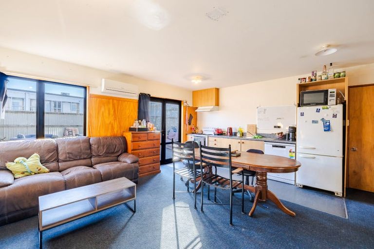 Photo of property in 2c Forth Street, North Dunedin, Dunedin, 9016