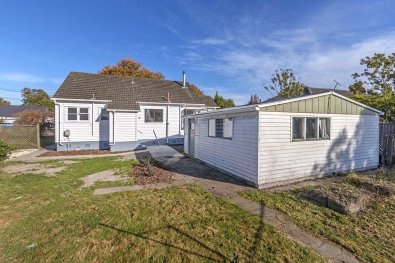 Photo of property in 17 Riley Crescent, Woolston, Christchurch, 8023