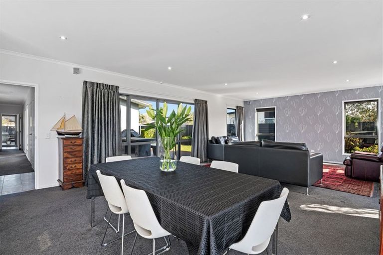 Photo of property in 43 Glenaven Drive, Motueka, 7120