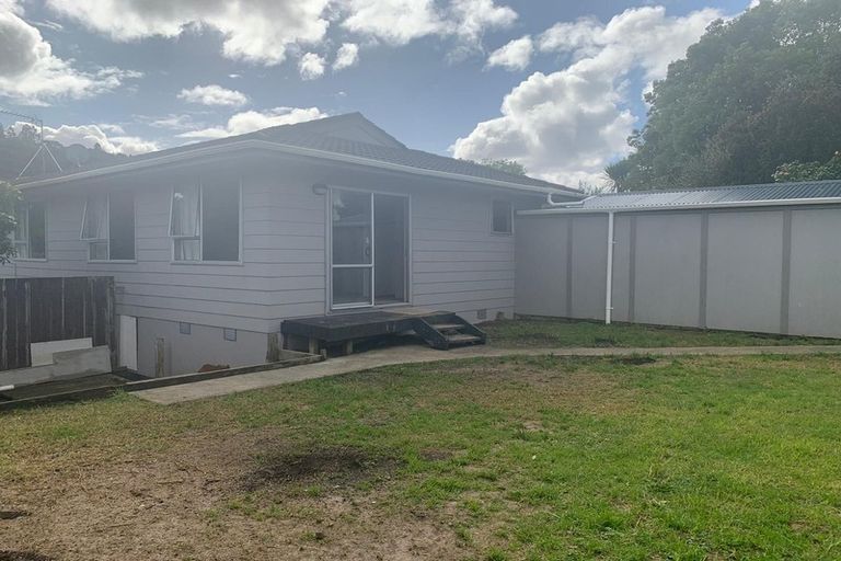 Photo of property in 156 Lynn Road, Bayview, Auckland, 0629