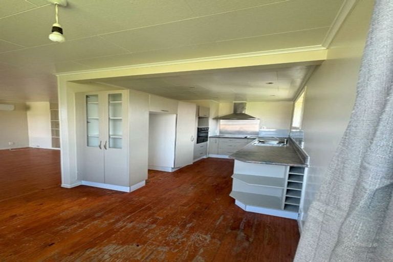 Photo of property in 5 Wroughton Crescent, Otara, Auckland, 2023