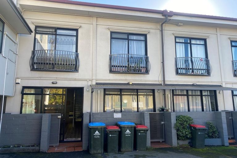Photo of property in 66f Grey Street, Onehunga, Auckland, 1061