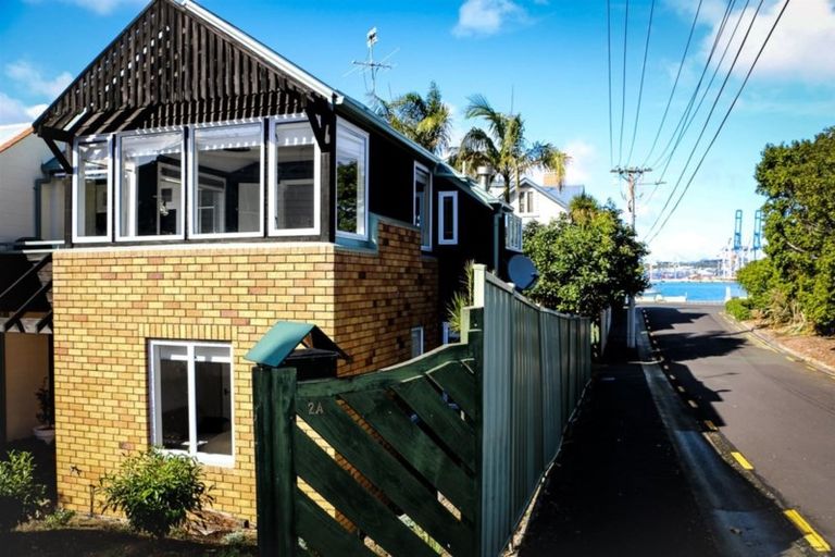 Photo of property in 1/2a Spring Street, Devonport, Auckland, 0624
