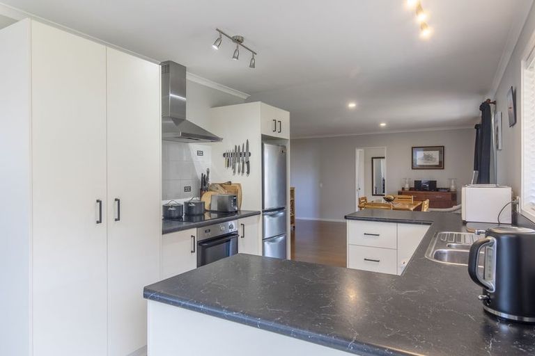 Photo of property in 60 John Norrie Place, Motuoapa, Turangi, 3382