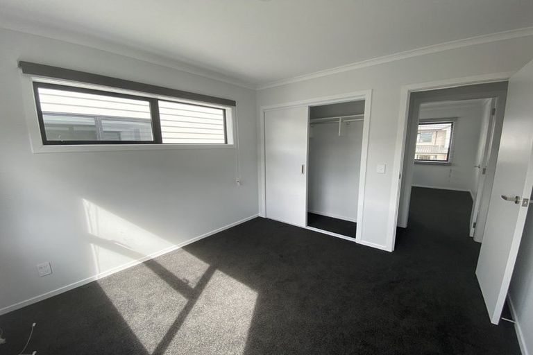 Photo of property in 7/64 Glen Road, Stokes Valley, Lower Hutt, 5019