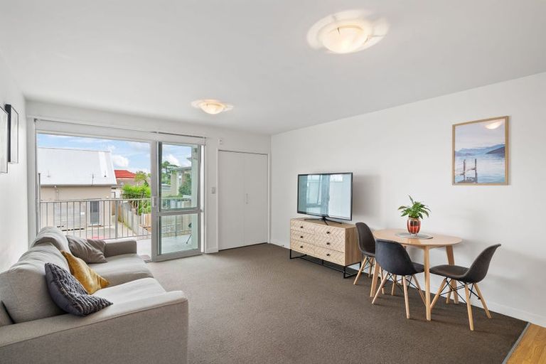 Photo of property in 10/20 Stanmore Road, Phillipstown, Christchurch, 8011