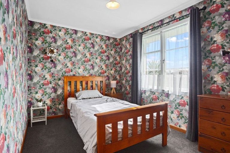 Photo of property in 1 Lee Avenue, Paeroa, 3600