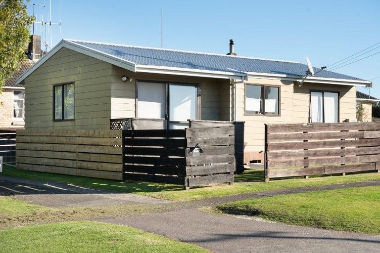 Photo of property in 28a Oxford Street, Parkvale, Tauranga, 3112