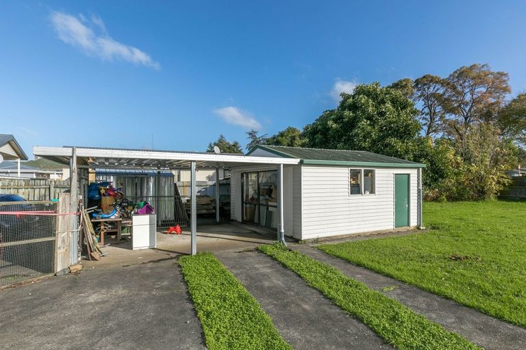 Photo of property in 177 Hakanoa Street, Huntly, 3700