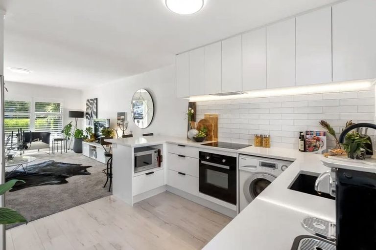 Photo of property in 6/29a Birdwood Crescent, Parnell, Auckland, 1052