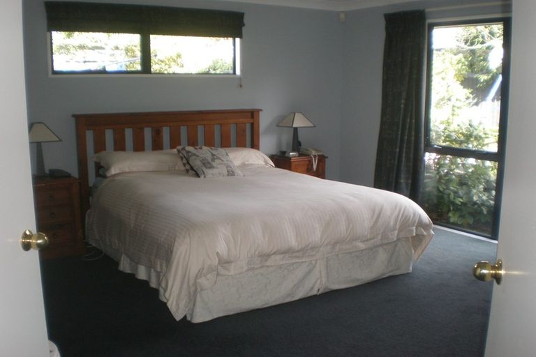 Photo of property in 54 Oxley Avenue, St Albans, Christchurch, 8014