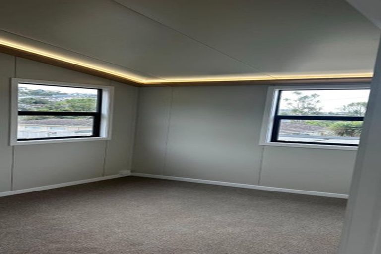 Photo of property in 9a Hollies Crescent, Johnsonville, Wellington, 6037