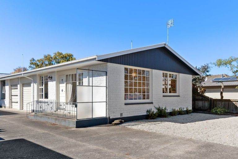 Photo of property in 1/400 Memorial Avenue, Burnside, Christchurch, 8053