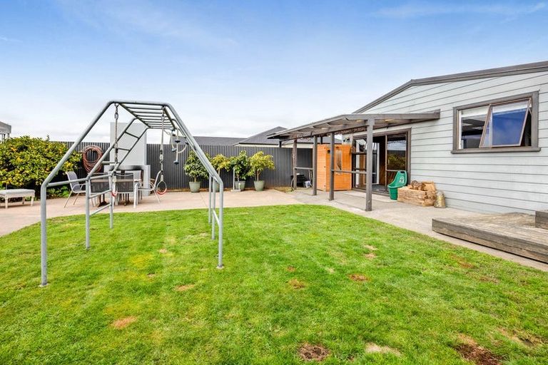 Photo of property in 22 Fantham Street, Hawera, 4610
