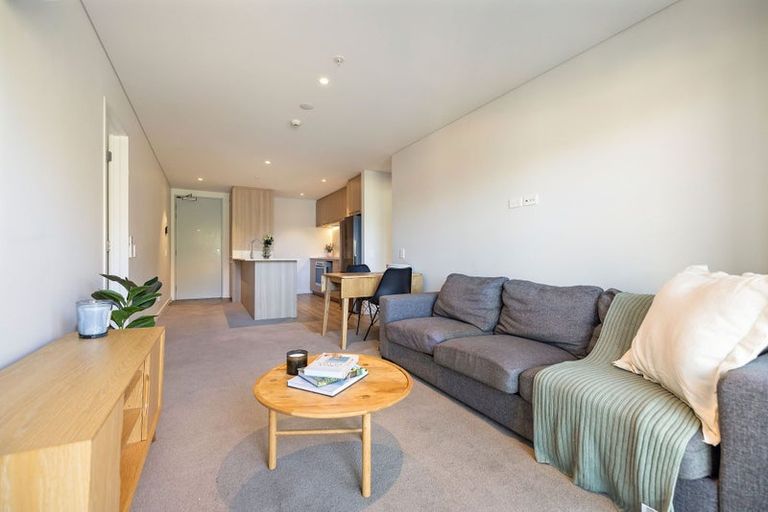 Photo of property in Toru Apartments, 706/10 Copper Beech Avenue, Frankton, Queenstown, 9300
