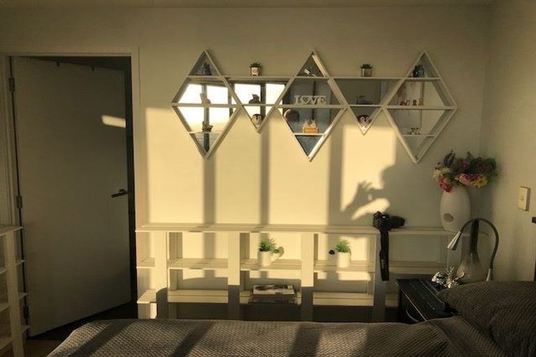 Photo of property in Queen's Residences, 2002/8 Airedale Street, Auckland Central, Auckland, 1010