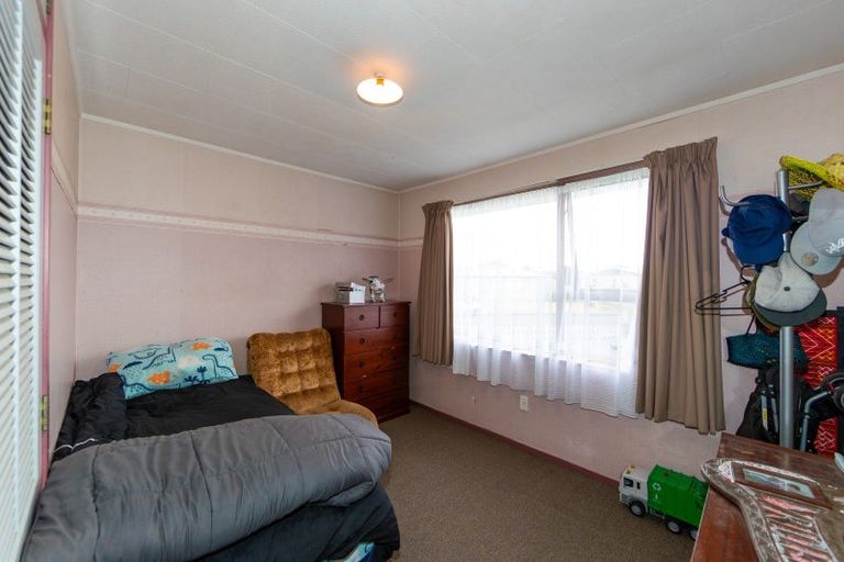 Photo of property in 56 Diaz Drive, Flaxmere, Hastings, 4120