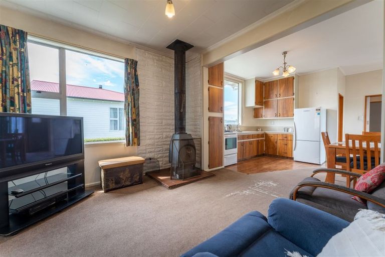 Photo of property in 33 Caledonian Road, Oamaru North, Oamaru, 9400