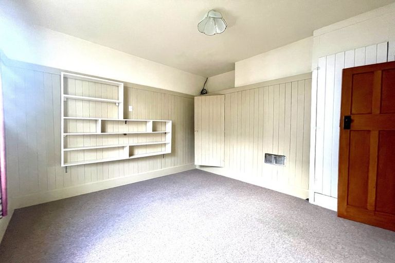 Photo of property in 10 Peverel Street, Riccarton, Christchurch, 8011