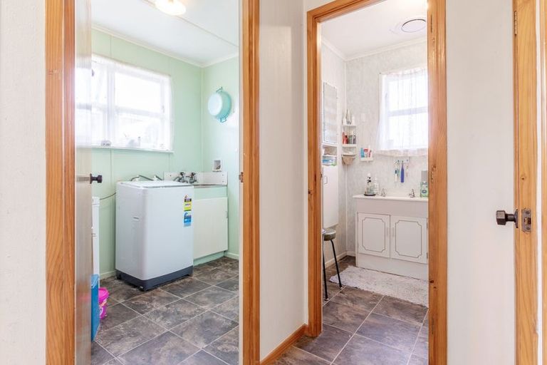 Photo of property in 7 Rangipoia Place, Turangi, 3334