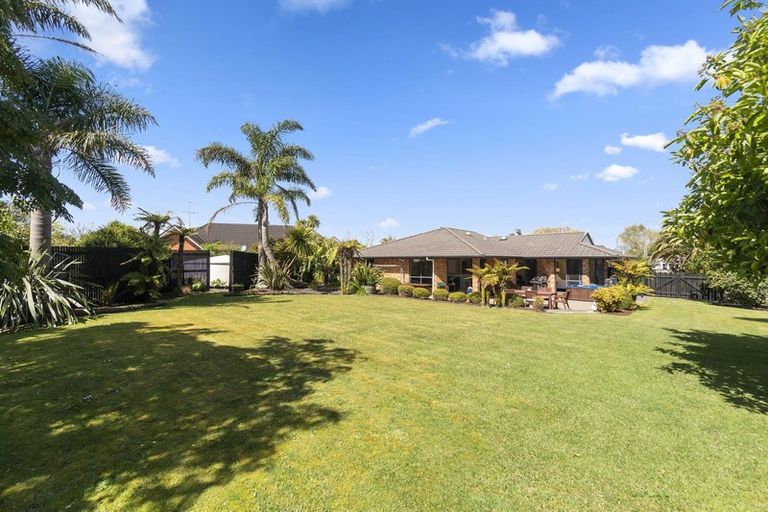 Photo of property in 49 Sunny Crescent, Huapai, Kumeu, 0810