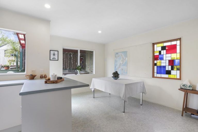 Photo of property in 2/75 Captain Scott Road, Glen Eden, Auckland, 0602