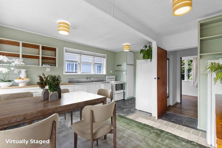 Photo of property in 90 Huatoki Street, Vogeltown, New Plymouth, 4310