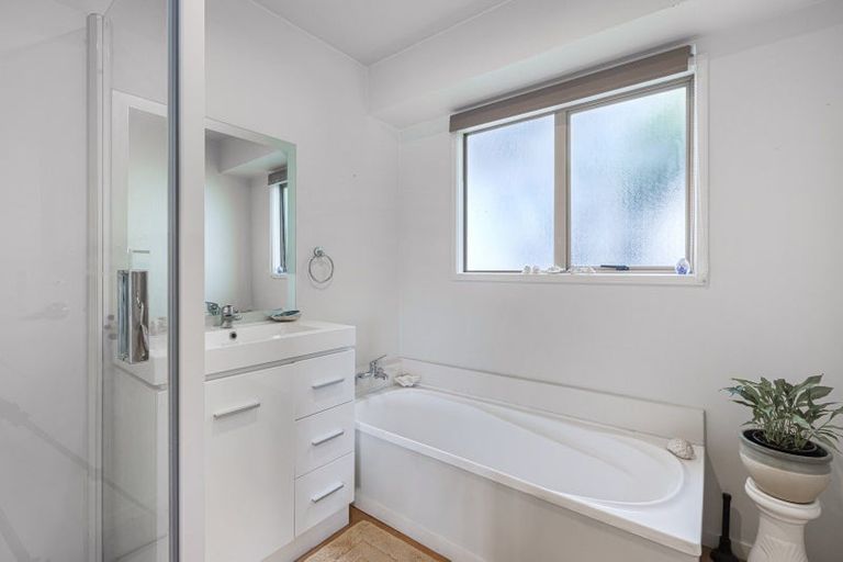 Photo of property in 21 Kestrel Heights, Arkles Bay, Whangaparaoa, 0932