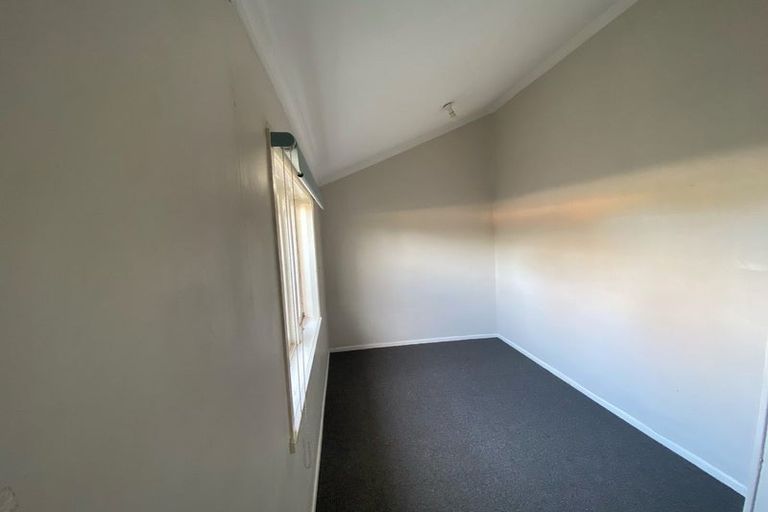 Photo of property in 68 Chelwood Street, Takaro, Palmerston North, 4412