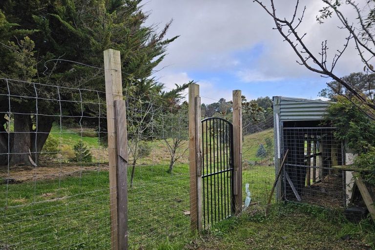 Photo of property in 50 Kimber Street, Halcombe, Feilding, 4779