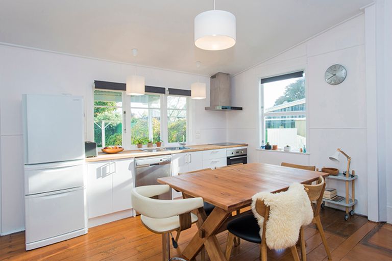 Photo of property in 3 Wellington Street, Te Hapara, Gisborne, 4010