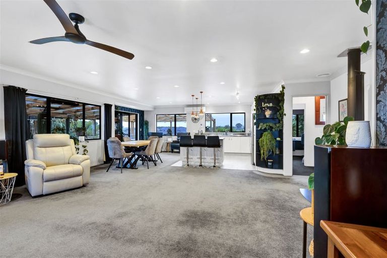 Photo of property in 1b Silvan Place, Bell Block, New Plymouth, 4312